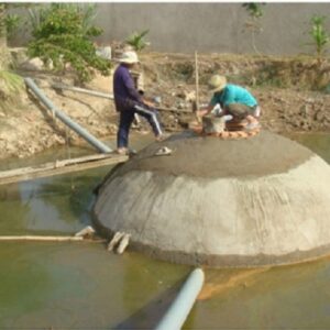 Xây dựng hệ thống biogas tại huyện Ba Tri (ảnh - Đỗ Văn Công)