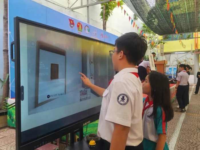 Thư viện điện tử văn hóa Việt Nam đầu tiên chính thức phục vụ học sinh tiểu học Thư viện điện tử văn hóa Việt Nam đầu tiên chính thức phục vụ học sinh tiểu học