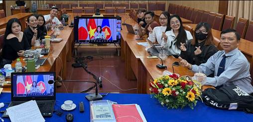 CẢM NHẬN VỀ HỘI THẢO KHOA HỌC QUỐC TẾ “TẦM QUAN TRỌNG CỦA VIỆC GIẢNG DẠY, GÌN GIỮ TIẾNG VIỆT VÀ VĂN HÓA VIỆT CHO CỘNG ĐỒNG NGƯỜI VIỆT NAM Ở NƯỚC NGOÀI”
