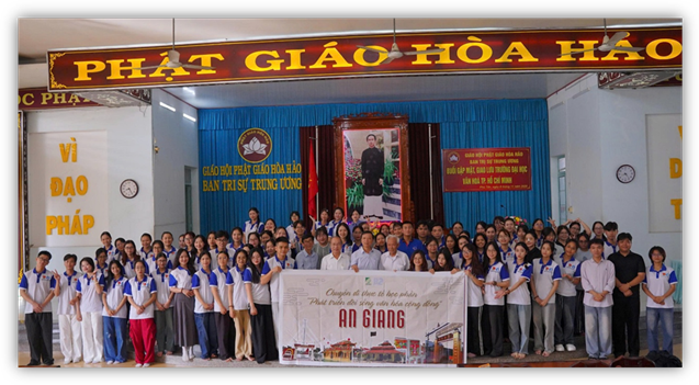 VAI TRÒ CỦA ĐẠO PHẬT GIÁO HÒA HẢO TRONG CÔNG TÁC PHÁT TRIỂN ĐỜI SỐNG VĂN HÓA CỘNG ĐỒNG XÃ PHÚ TÂN, TỈNH AN GIANG TIẾP CẬN TỪ CHUYẾN ĐI THỰC TẾ HỌC PHẦN