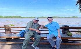 Sông – dòng chảy của nước và con người – trải lòng cùngGiáo sư Chung Hoàng Chương